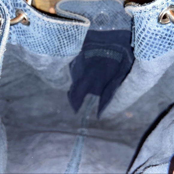 Banana Republic Snake Skin Patterned Slouchy - Picture 8 of 9